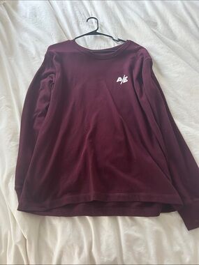 American Eagle Outfitters Maroon Long Sleeve Tee
